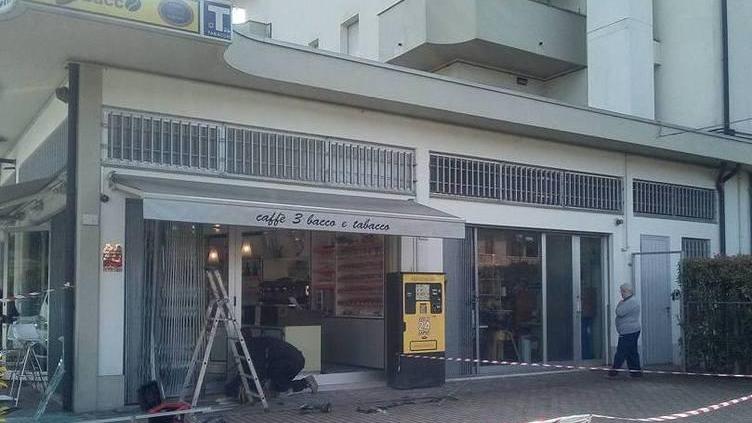 Carpi, bar di S. Croce preso d’assalto per la nona volta