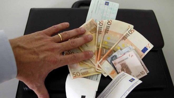 Titolari di una ricevitoria accusati di ricettazione