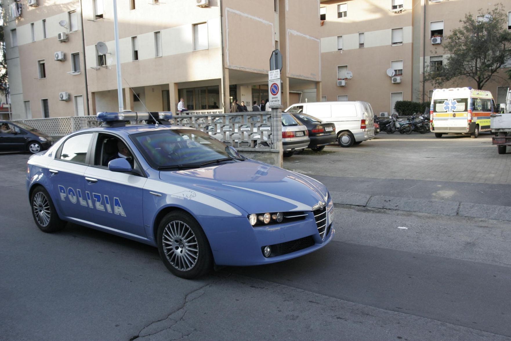Sparatoria nella notte a Sarzana uomo ucciso dalla polizia 