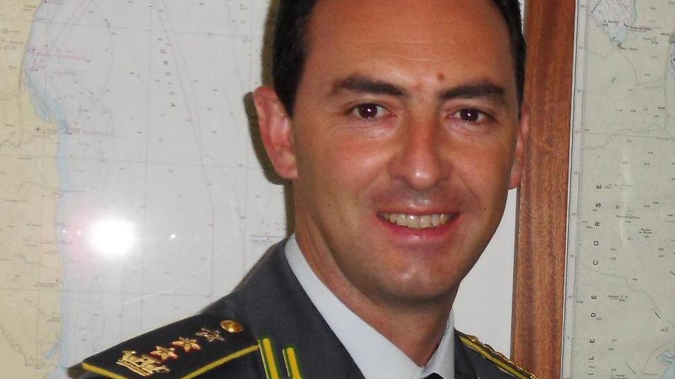 I primi ottanta salvati dalla guardia di finanza di Livorno