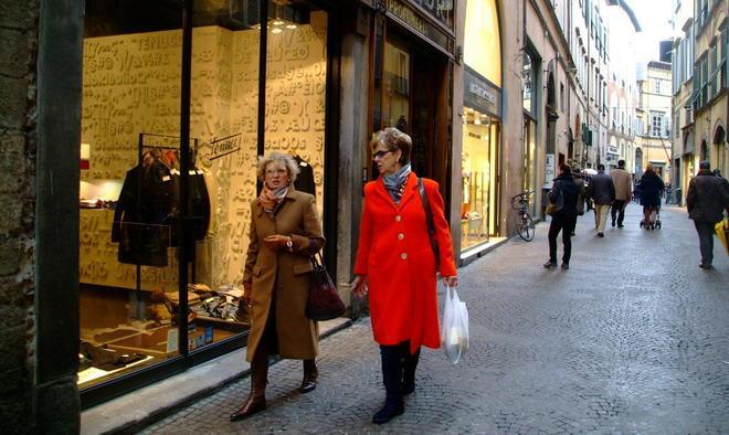 Negozi aperti domenica 22 l’ordinanza è in arrivo