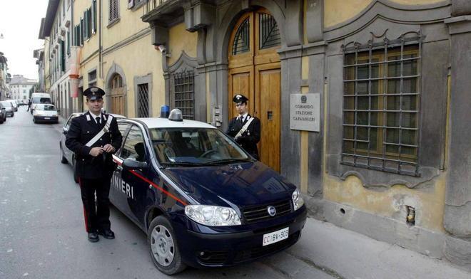 A 17 anni scippa un’anziana: arrestato 