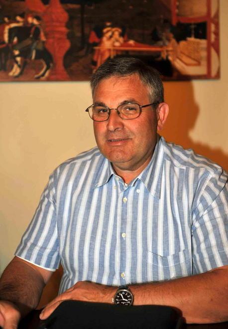Si spacca la maggioranza il Pd molla Socialisti e Rc 