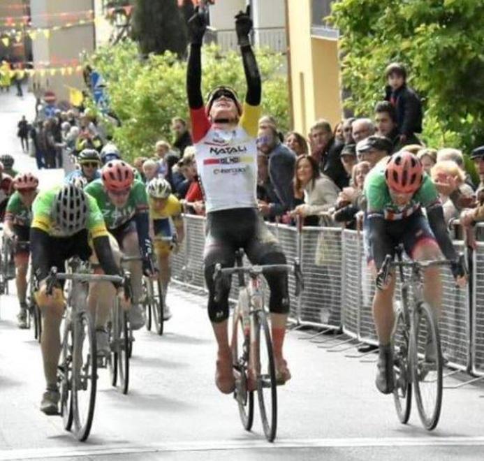 Filippo Fiorelli sfata il tabù e vince ad Arezzo ma che rischio al traguardo