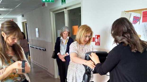 I riabilitatori imparano a utilizzare l’esoscheletro