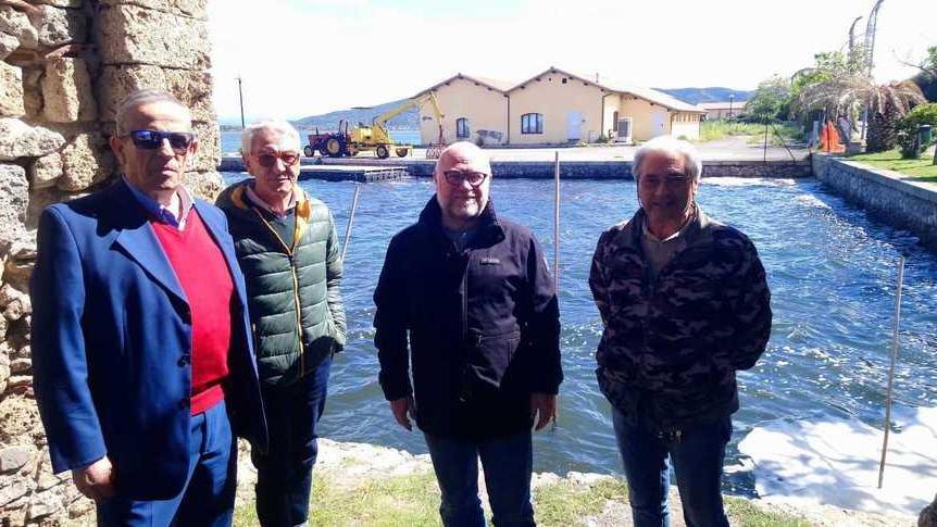 Nogarin candidato in visita alla coop Pescatori Orbetello