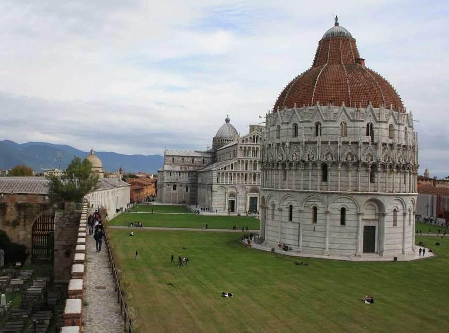 Domenica alla scoperta di piazza del Duomo