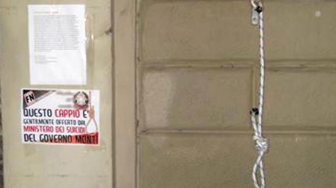 Cappi di Forza Nuova in Comune La protesta della destra estrema