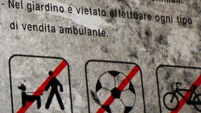 Il mistero buffo del micro-giardino chiuso da 10 anni