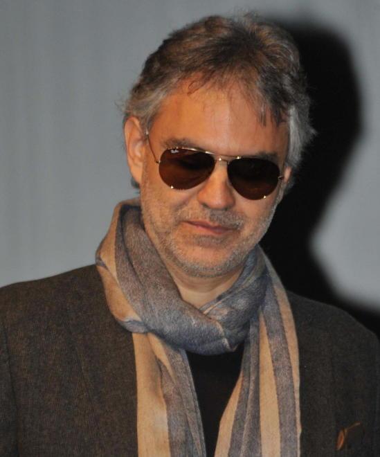 Terricciola, Bocelli fa lezioni di lirica