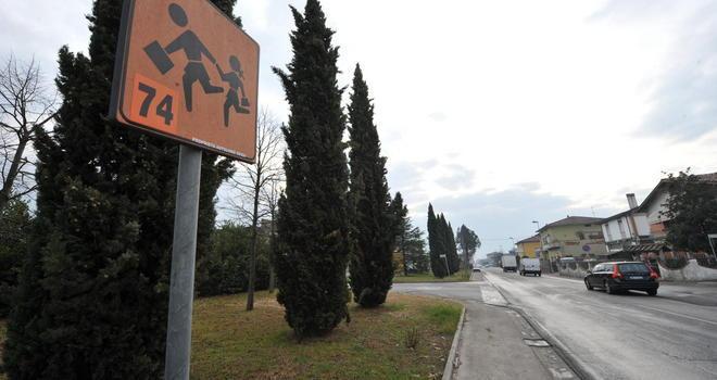 Travolte la mamma e le sue due figlie 