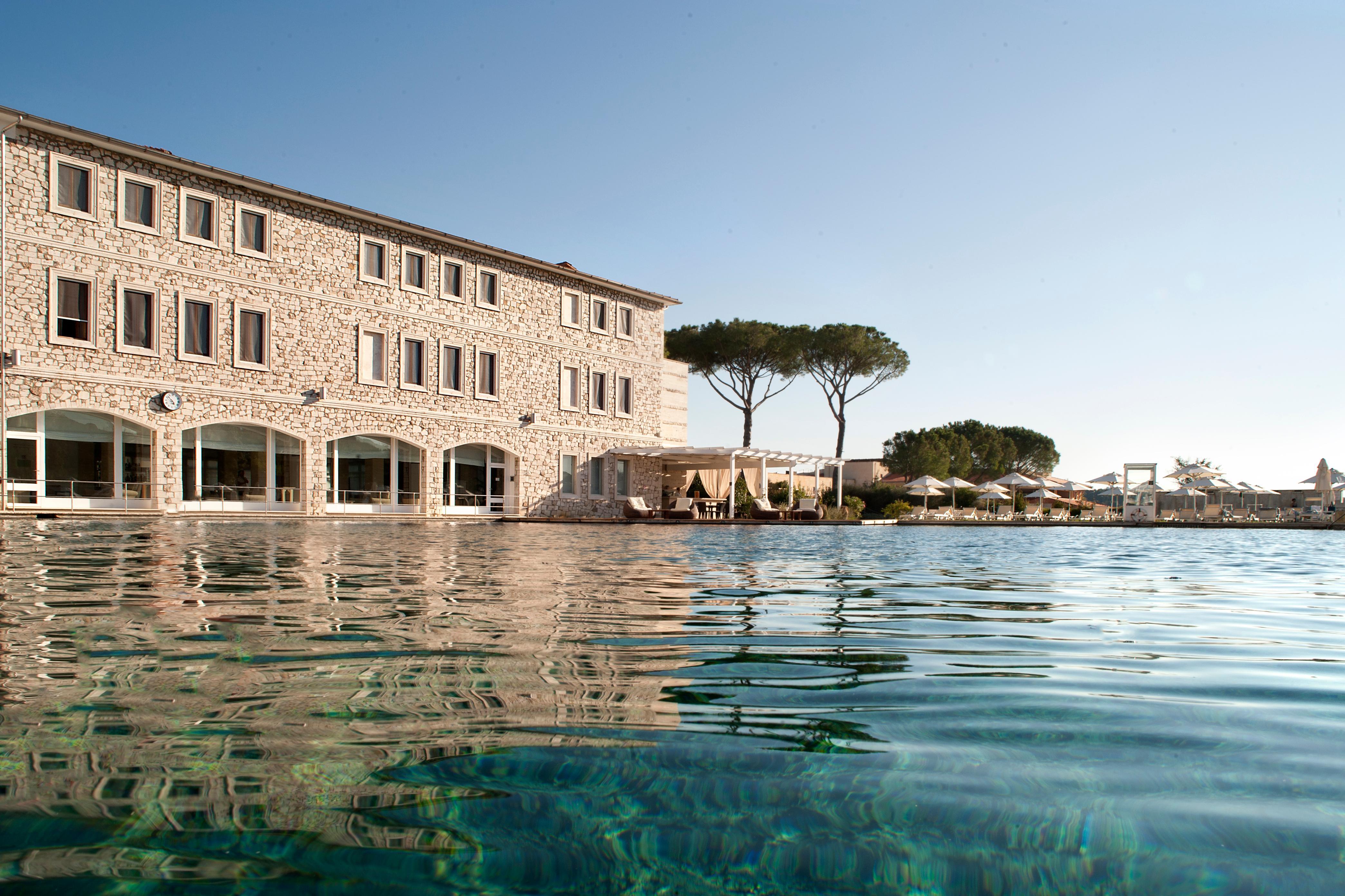 Terme di Saturnia: 14 assunzioni, ecco le posizioni aperte
