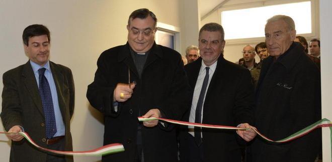 Tre alloggi per bisognosi da Unicoop e Diocesi 