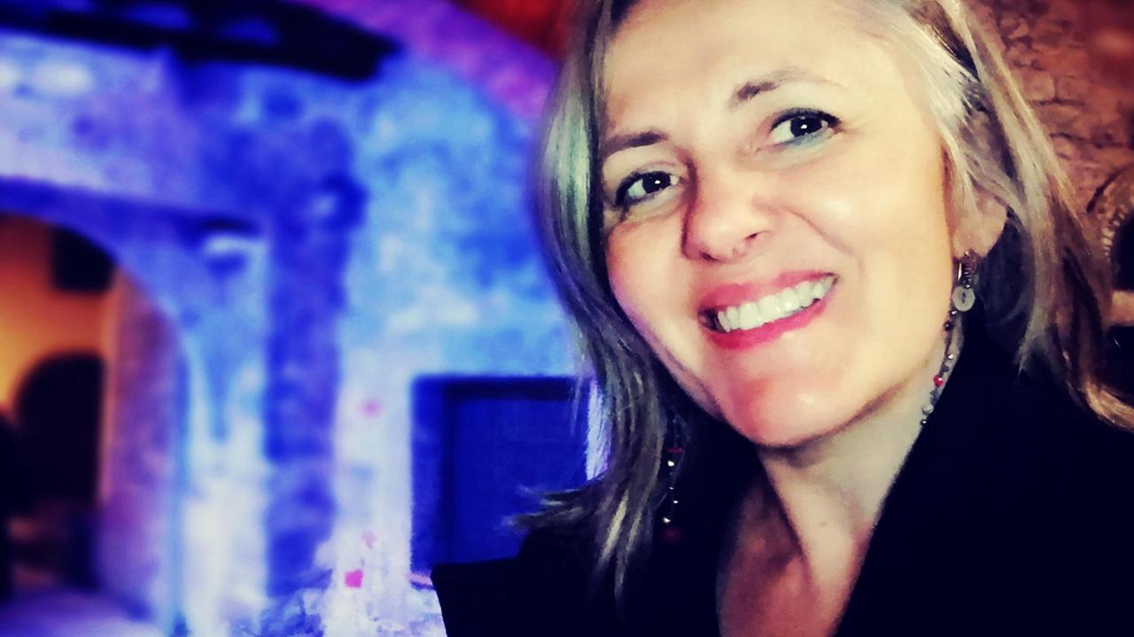 Monica Morselli un'artista insegnante racconta per immagini la gioia dell’esistenza