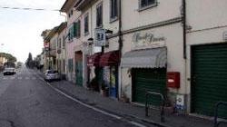 Rapina in un bar, i banditi portano via 500 euro
