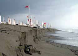 Erosione, il capoprogetto bacchetta i balneari 