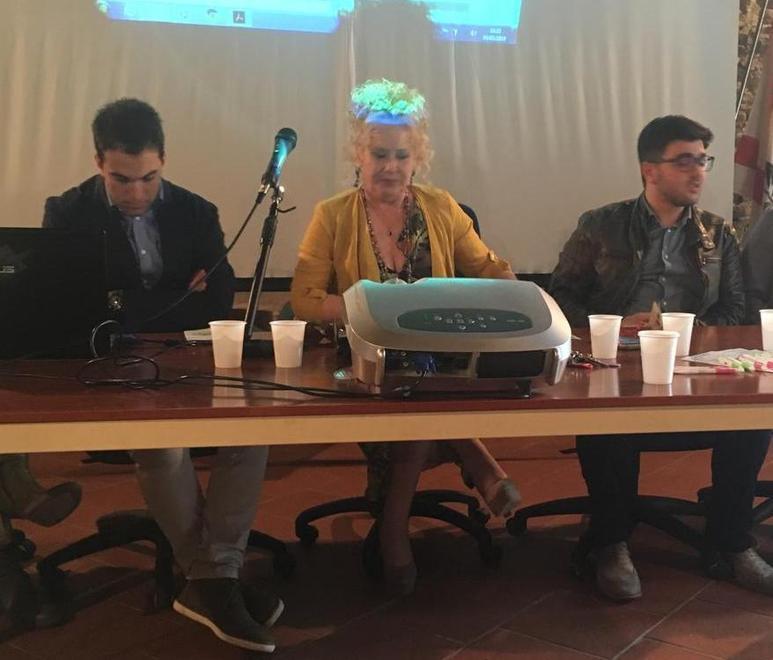 «Nessuna bandiera diamo voce ai cittadini» 