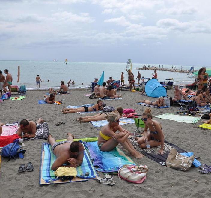 Vietati falò e animali sulle spiagge, la stagione finirà il 30 settembre