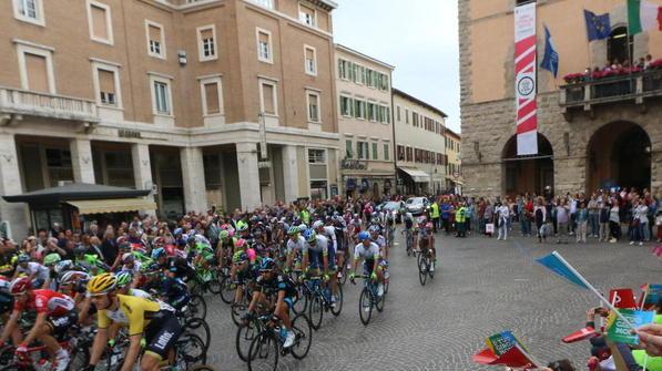 Lunedì le scuole chiuderanno alle 12 Rimozione forzata sul tracciato dalle 9