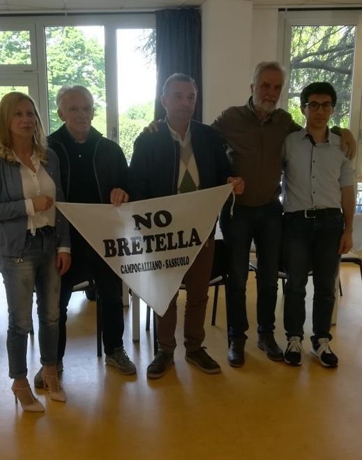 Bordate del comitato contro la Bretella e lo studio del Governo