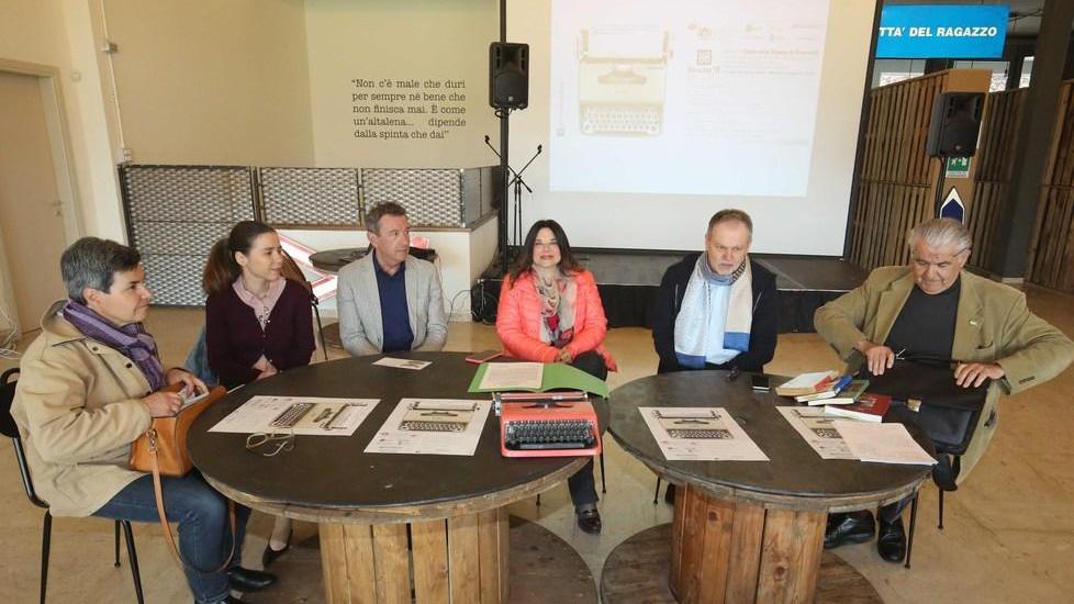 Omaggio ad Adriano Olivetti con “In me non c’è che futuro”