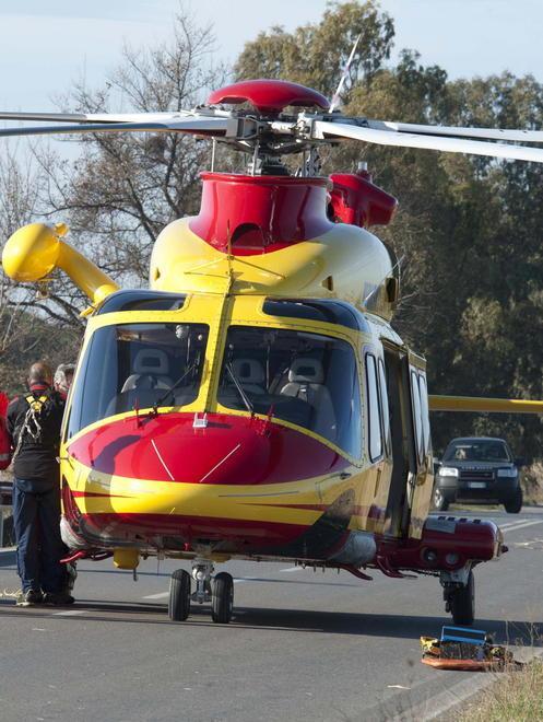 Scontro fra due auto, tre ragazzi feriti 