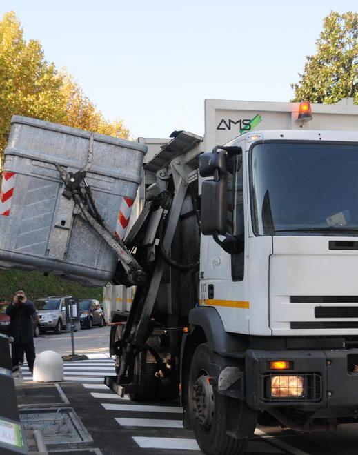 Pagheremo più cari i rifiuti quest’anno L’aumento è del 3,4% 