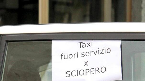 Tassisti preoccupati «Qui siamo anche troppi»