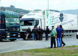 Sciopero dei tir, salta lo spettacolo teatrale 