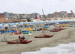 I titolari dei bagni fiduciosi «Questa variante ci serve» 
