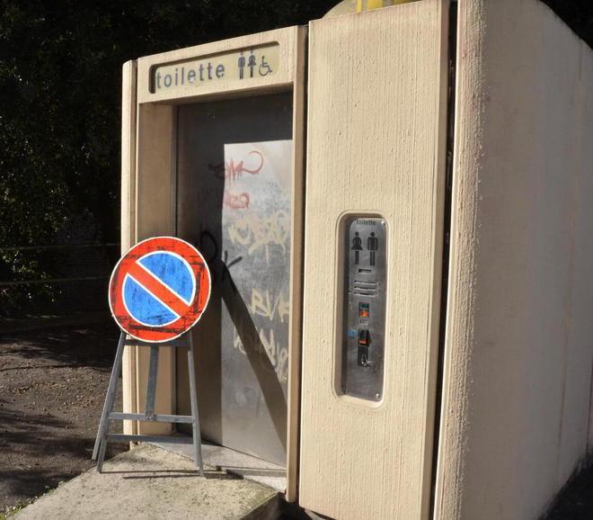 Tre pm al lavoro sulla scatola nera sequestrata con il computer