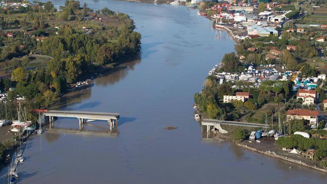 Ponte sul Magra, pronto a fine primavera
