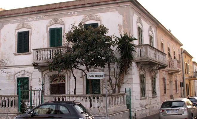 «La villa è un regalo» I periti: testamento falso 