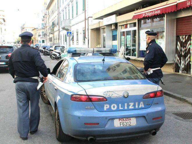 L’auto come una bomba tenta il suicidio col gas 