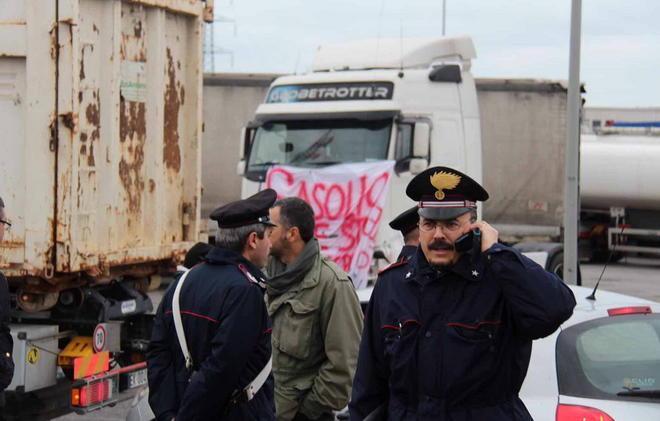Laviosa: costretti a fermare la fabbrica 