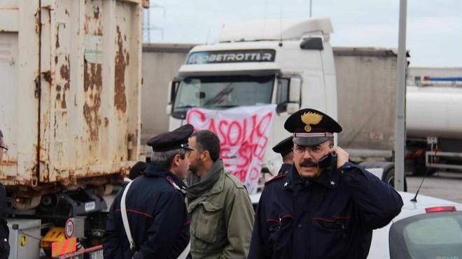 Laviosa: costretti a fermare la fabbrica