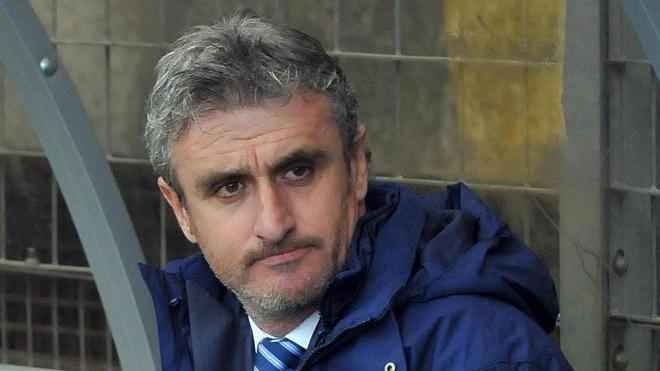 Gli ultrà invadono il campo per attaccare l’Empoli