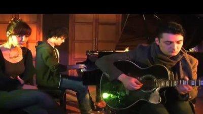 The Walrus presentano il loro nuovo disco: “Hanno ucciso un robot”