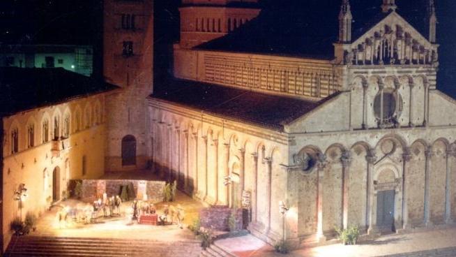 Tassa di soggiorno a Massa: «Nessuna decisione»