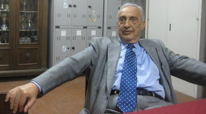 Il notaio ha deciso di scendere in pedana 