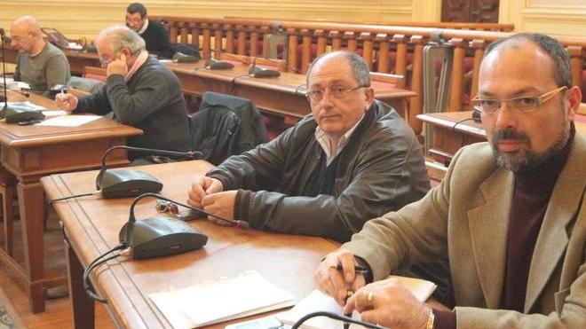 Liti e contrordini: è la crisi di Penelope