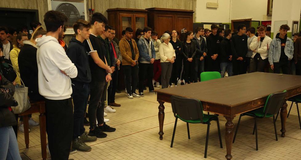Aperto un fascicolo sull’incidente sull’A15 Sabato i funerali in Emilia