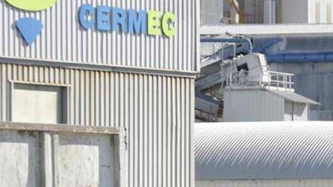 Cermec, i dipendenti «Noi lavoriamo duro non facciamo festini»