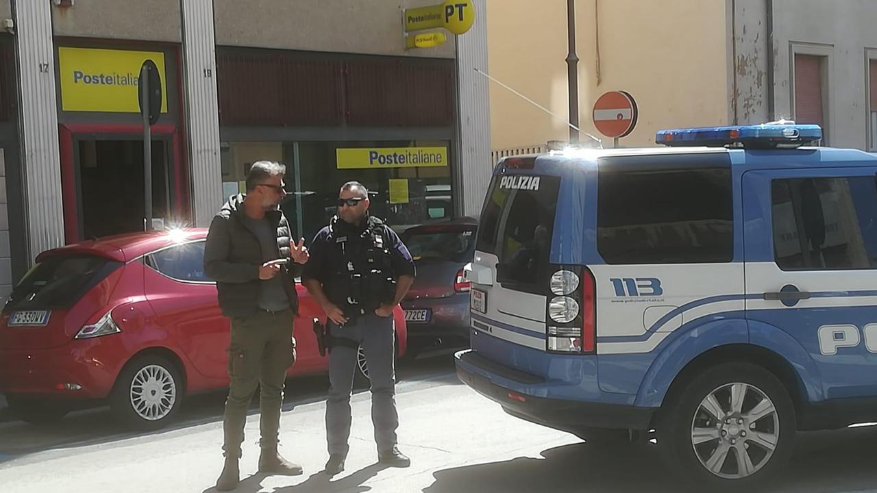 Falso allarme bomba alle Poste di via 3 Novembre