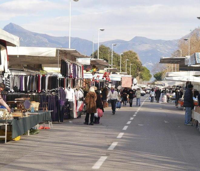 Mercato in Passeggiata? Ok, ma chi “rompe” paga 