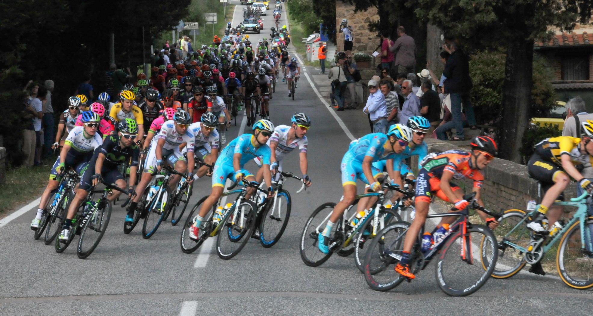 Arriva il giro, attenzione ai divieti