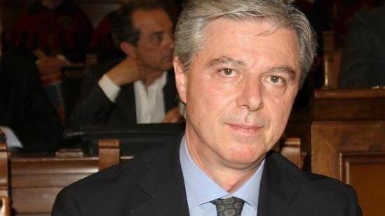 Cascine, bando per restaurare un immobile