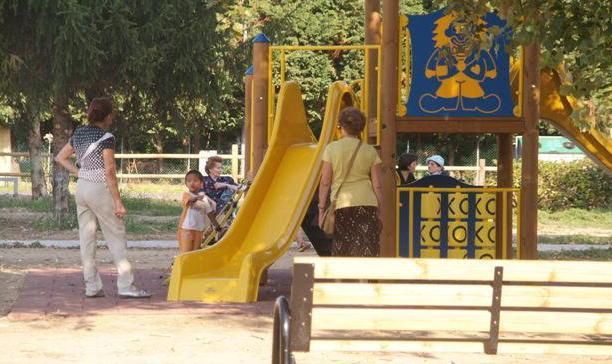 Al parco giochi anche di notte 