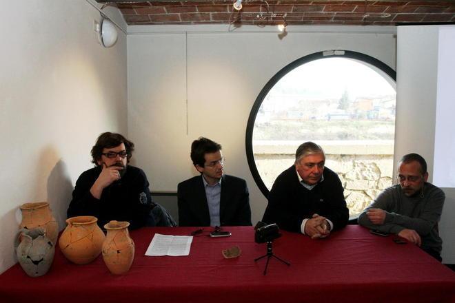 Da Artemide alle tombe tante sorprese sul colle