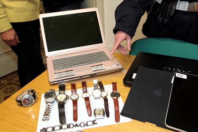 Sgominata la gang delle porte blindate Recuperati orologi, gioielli e pellicce 